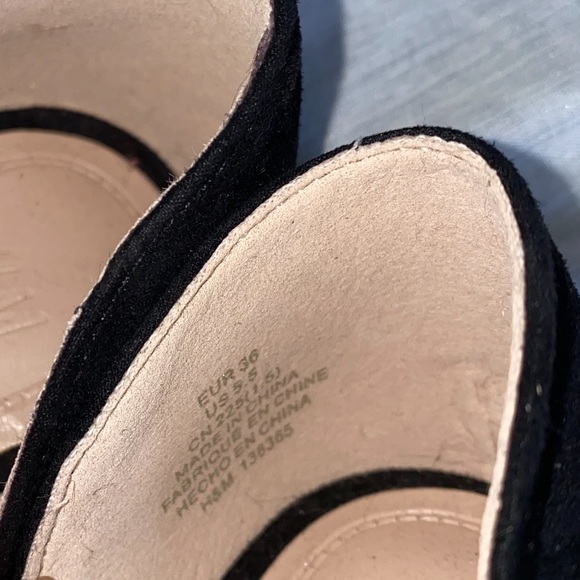 Pointy Fur Flats - Picture 4 of 4